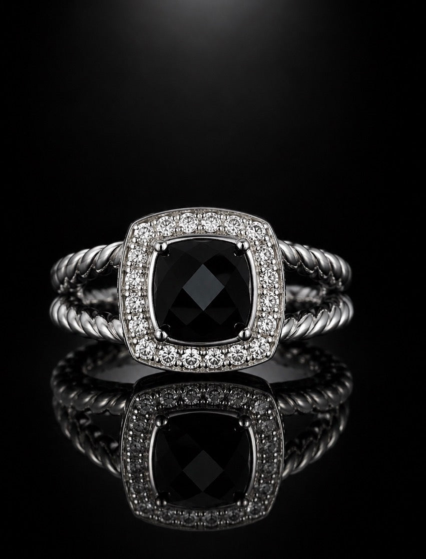 David Yurman Petite Wheaton Ring — Black Onyx & Diamonds, Size 7