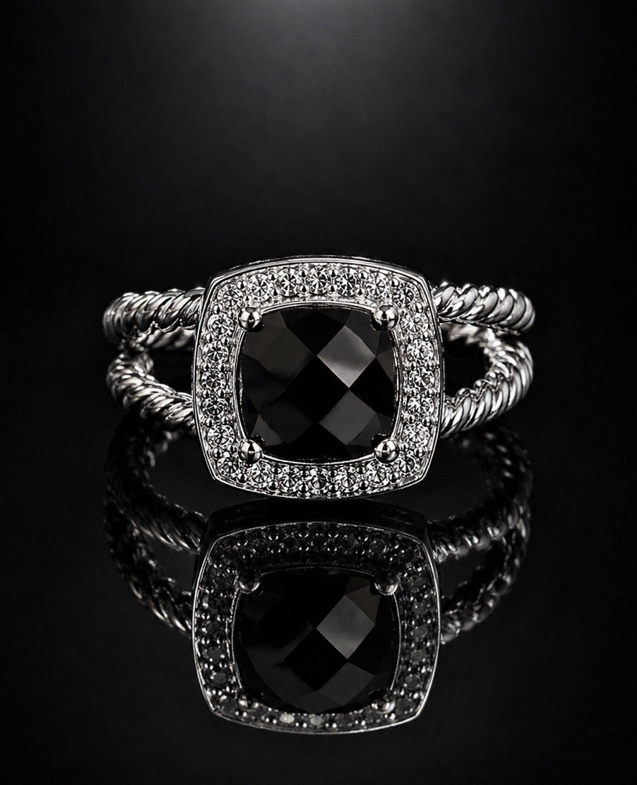 David Yurman Petite Wheaton Ring — Black Onyx & Diamonds, Size 7