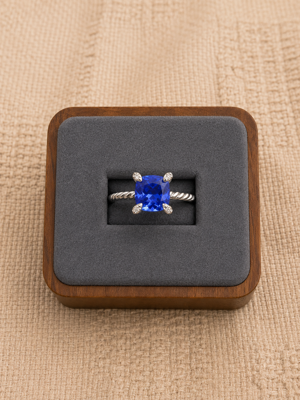 David Yurman Chatelaine Ring — Deep Blue Topaz &amp; Diamonds, Size 7