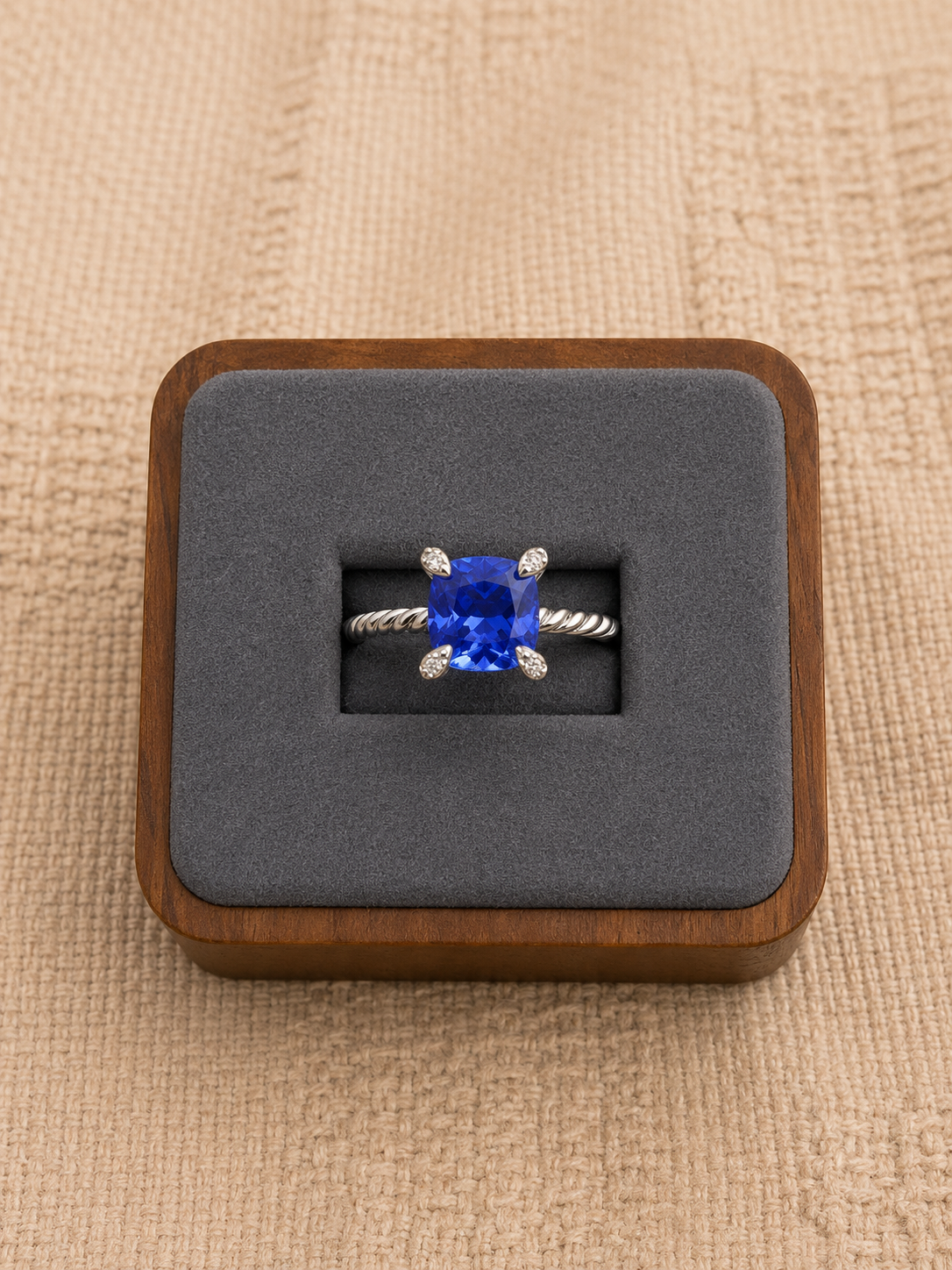 David Yurman Chatelaine Ring — Deep Blue Topaz &amp; Diamonds, Size 7