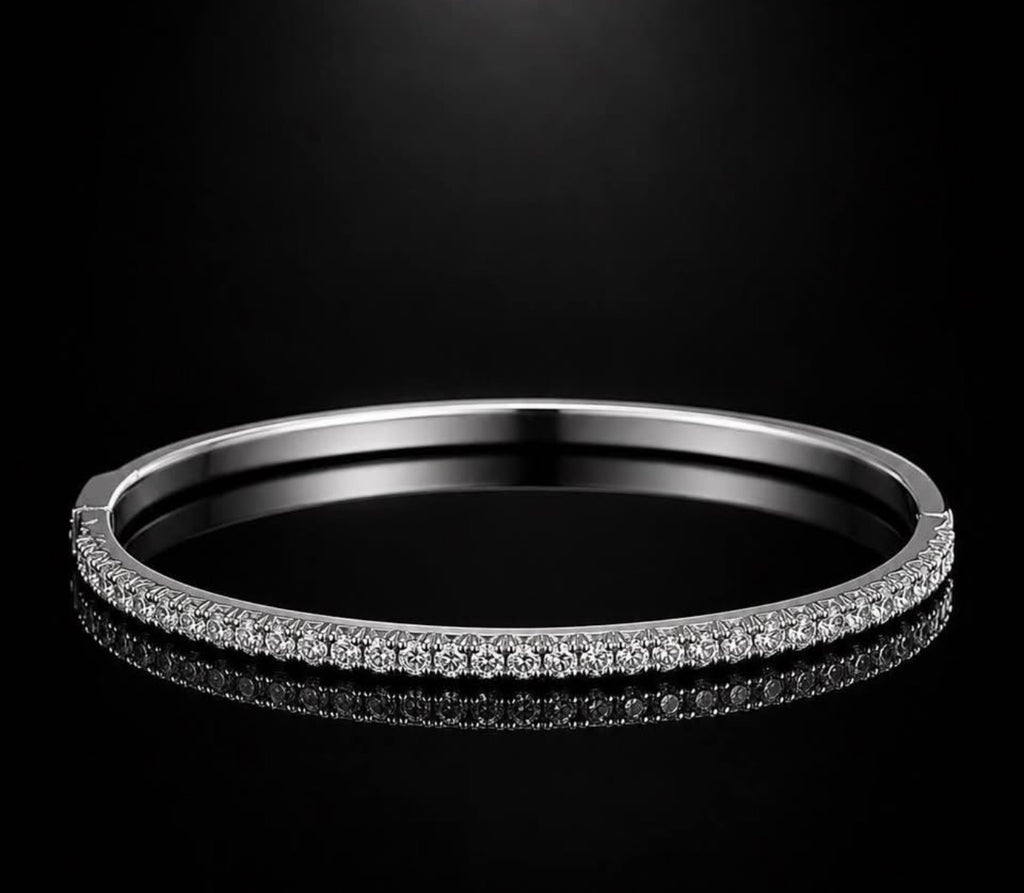 PHNX 2 CTW lab-grown diamond bangle bracelet in 18K gold, medium angle view